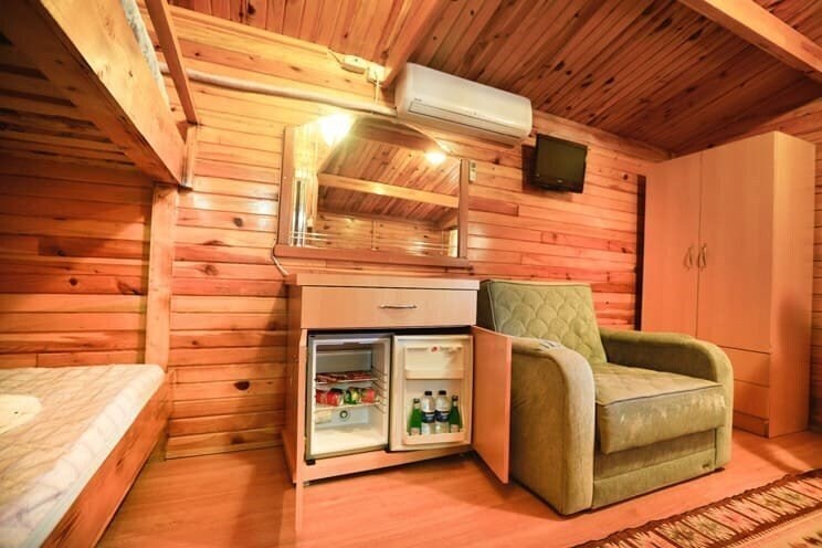 Zdjęcie Oranj Ranch Hotel 3*