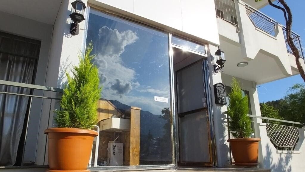Фотографія Kemer Pansiyon (ex. Kemer Hostel) 3*