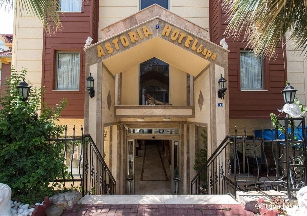 Фото Astoria Hotel 4*