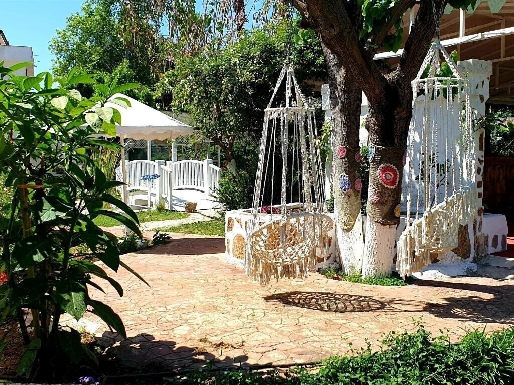 Отель Erendiz Garden Hotel (ex. Erendiz Kemer Resort Hotel) 3*