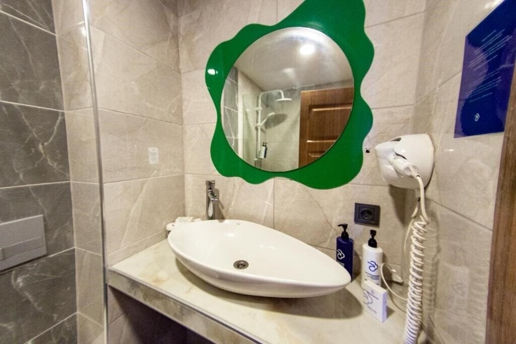 Zdjęcie Dedeman Kemer Resort (ex. Club Jovia Kemer, Armir Resort, Kemer Millenium Resort, Kemer Reach Hotel) 5*