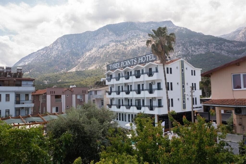 Hotel Three Points Hotel 3*