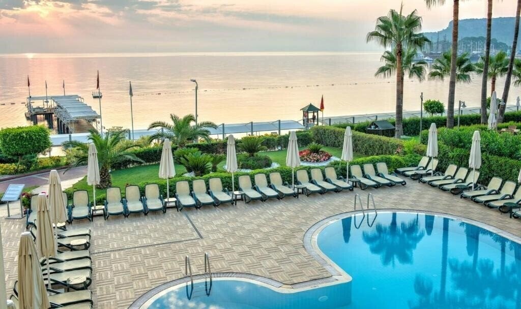 Obraz Golden Lotus Hotel 4*