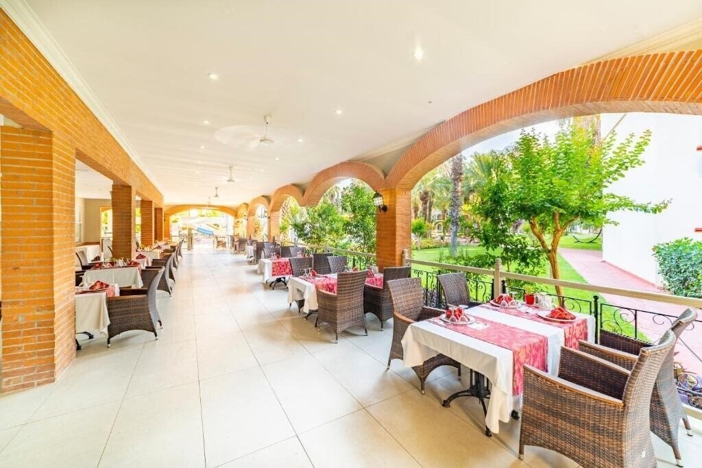 Zdjęcie Queen's Park Goynuk 5*