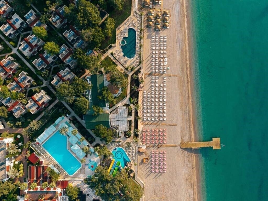 Готель Pirates Beach Club 5*