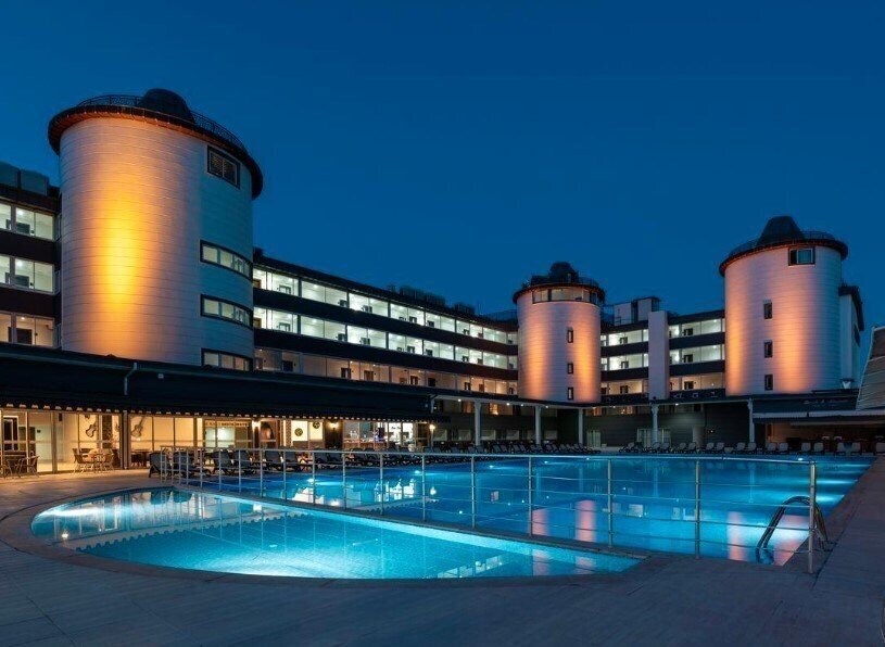 Фотография Jura Hotels Kemer Resort (ex. Royal Towers Resort, Selmaral Roxy Premium & SPA, Royal Towers Hotel Kiris ) 4*