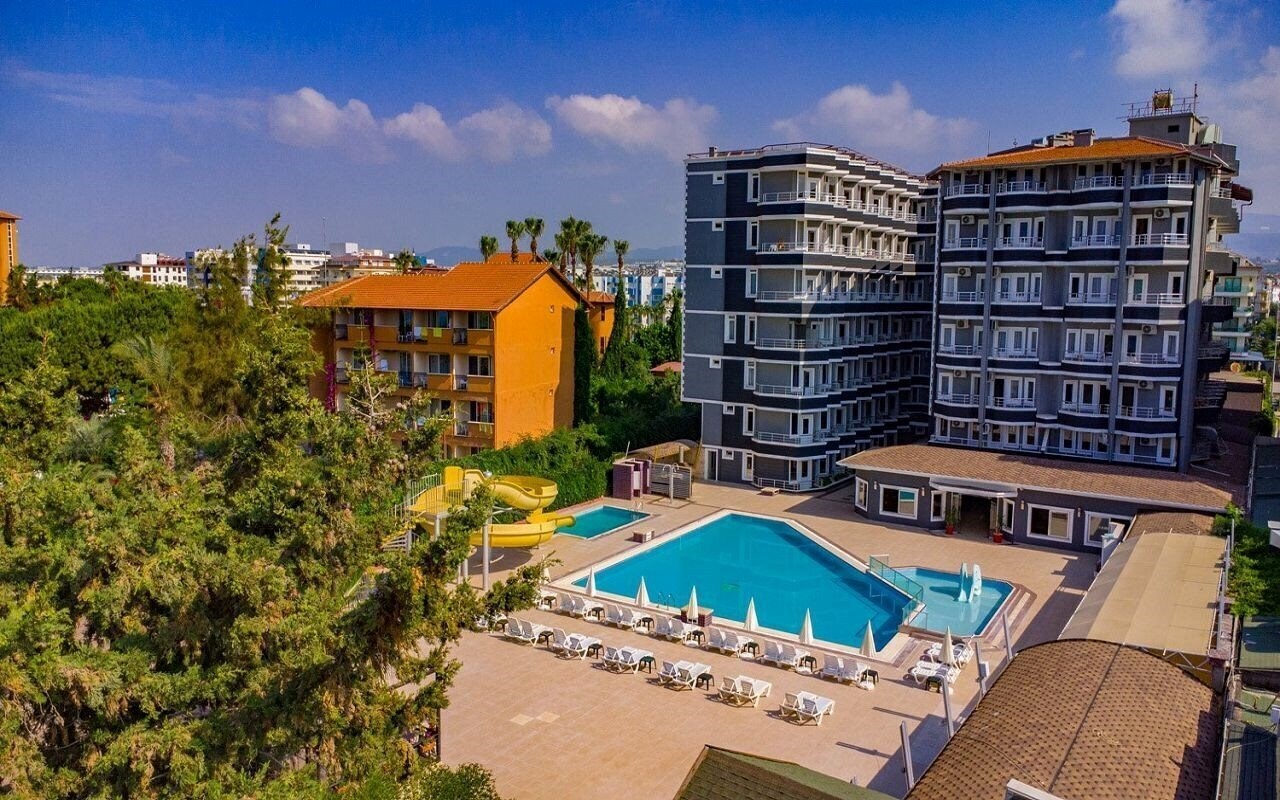 Hotel Mediterranean Breeze Hotel 4*