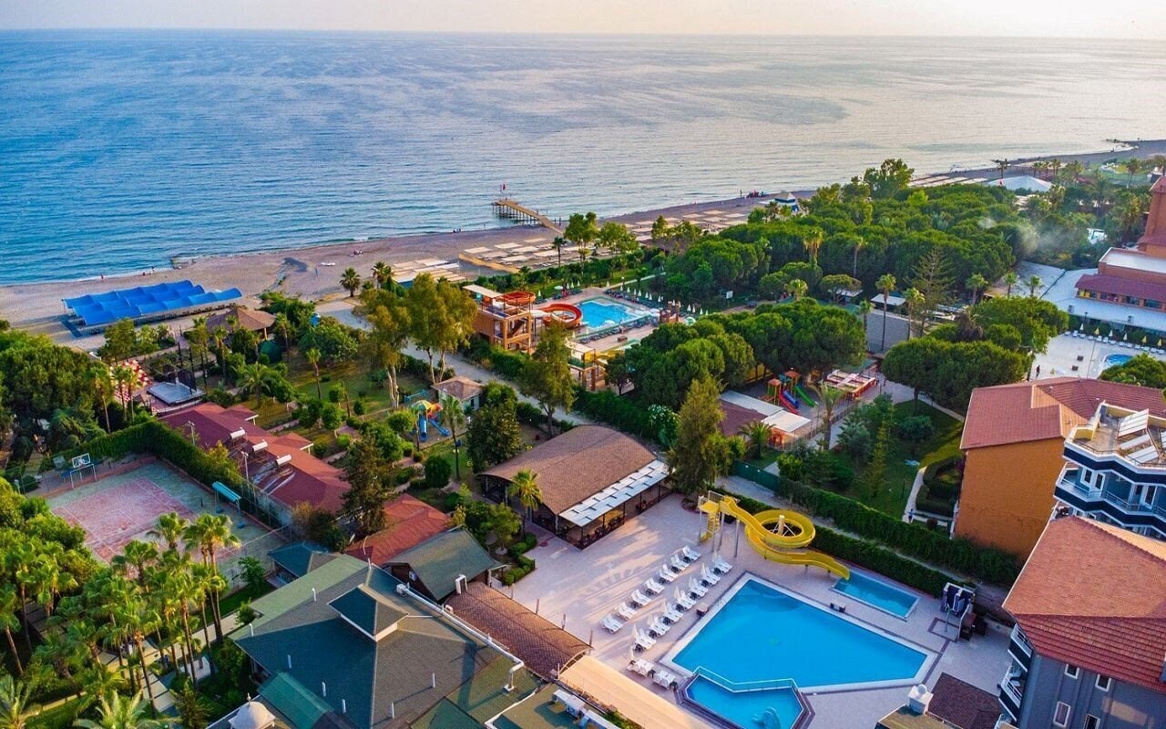 Zdjęcie Mediterranean Breeze Hotel 4*