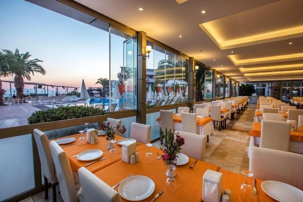 Obraz City's Hill Hotel 4*