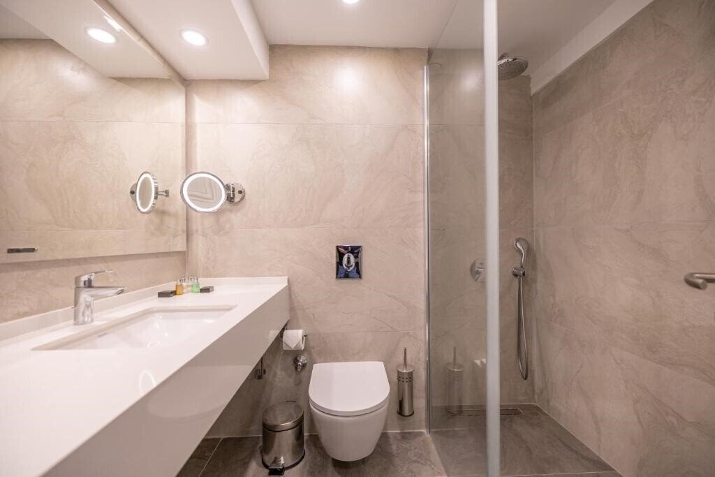 Zdjęcie Proxima Hotel (ex. Proxima Hotel Kusadasi, La Santa Maria Hotel, Sole Hotel Santa Maria, Luana Hotel Santa Maria, Vera Hotel Santa Maria) 4*