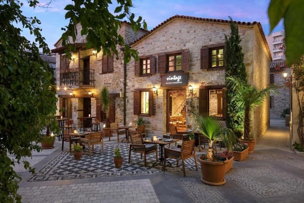 Zdjęcie Doubletree by Hilton Kusadasi 5*