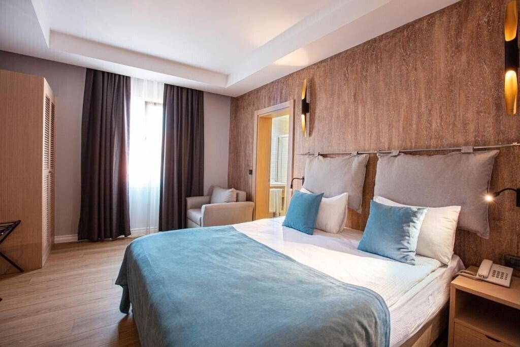 Фотографія Eliada Hotel 3*