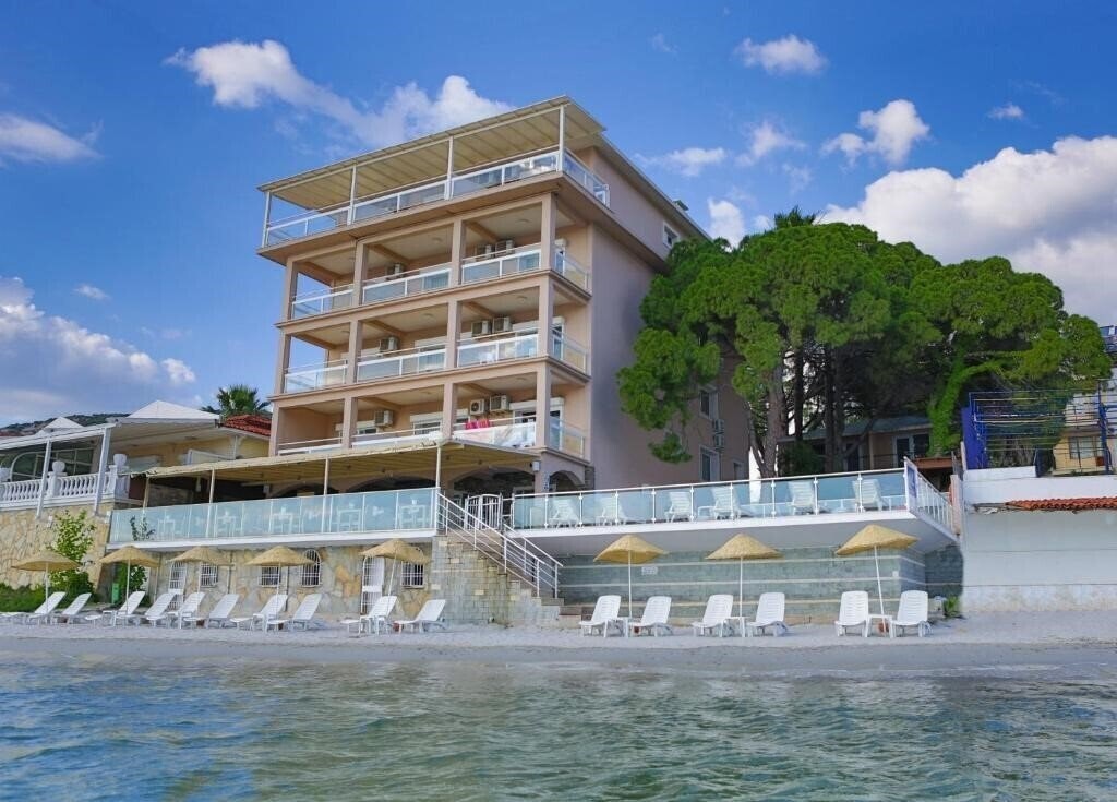 Hotel Melis Hotel 3*