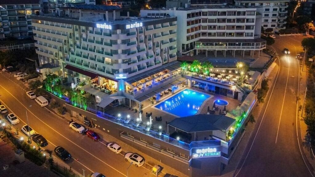Hotel Elite World Kusadasi (ex. Elite World Hotel Kusadasi, Marina Hotel Kusadasi) 5*