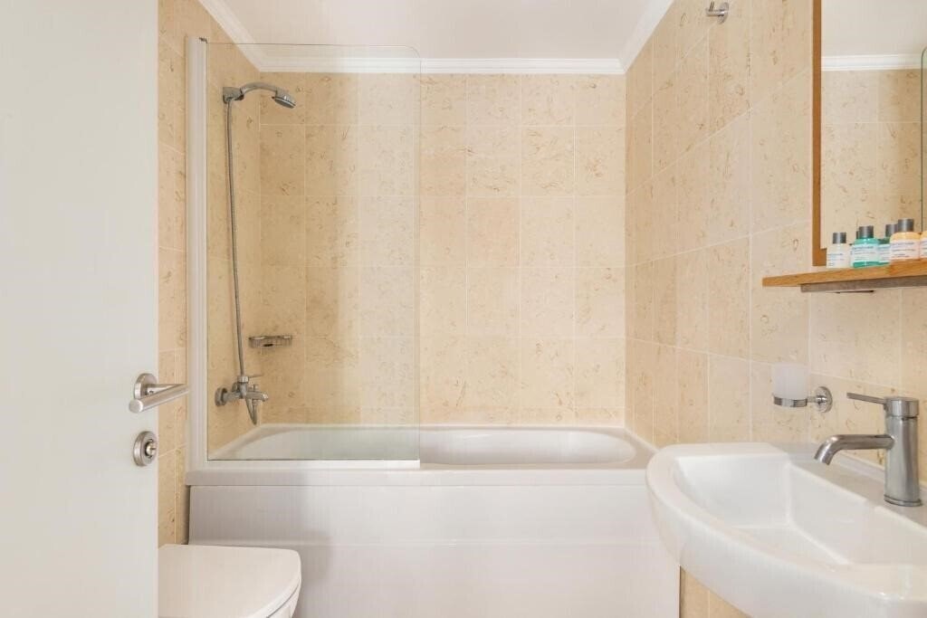 Фотография Unique Residence Hotel Golf & SPA (ex. Wyndham Residence Kusadasi Golf & SPA) 5*