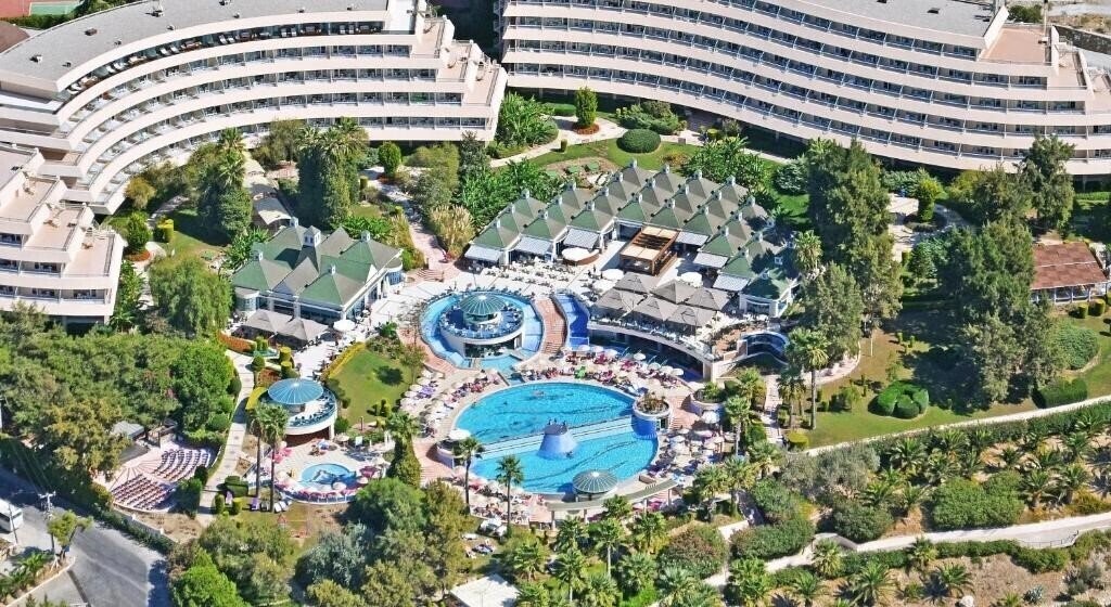 Hotel The Grand Blue Sky International Hotel (ex. Grand Blue Sky) 4*