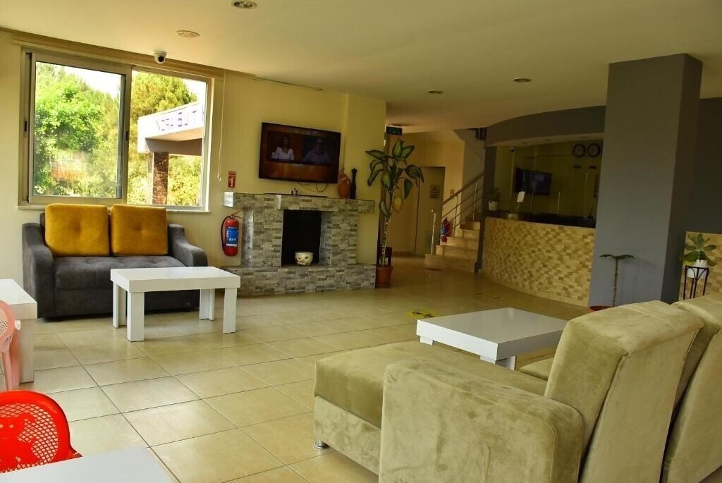 Zdjęcie Nora Suit Hotel 2*