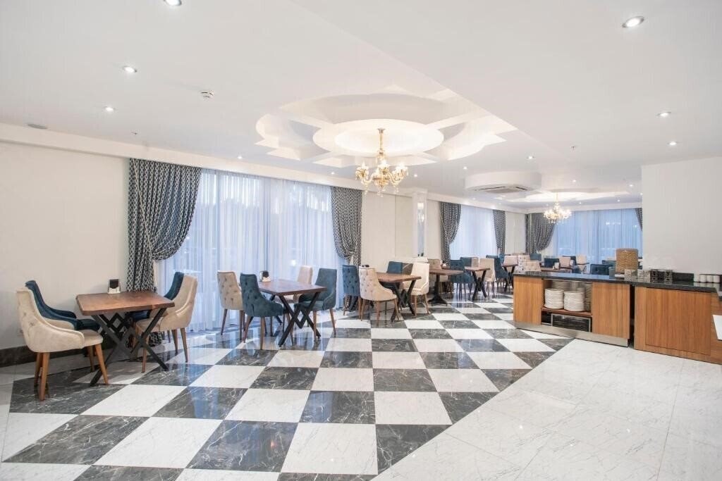 Obraz The Sansa Hotel 4*