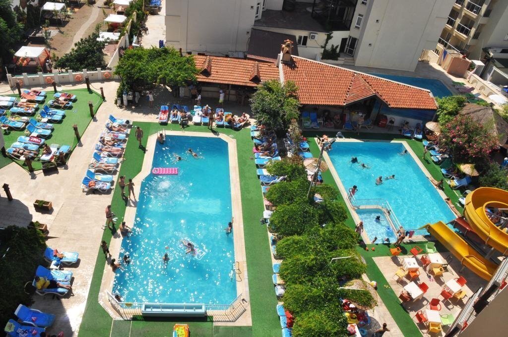 Готель Aegean Park 3*