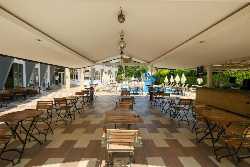 Zdjęcie Club Selen Hotel Icmeler 3*