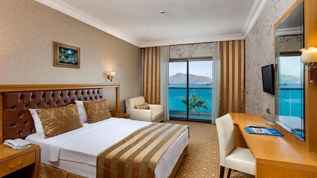 Zdjęcie Orsmaris Boutique Hotel Special 3*