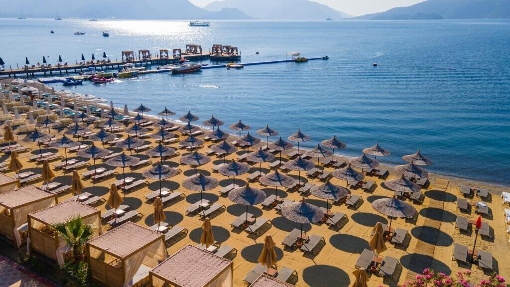 Zdjęcia Hotel Caprea (ex. Hotel Caprea Beach, Dora Beach Boutique Hotel, Dora Beach Marmaris, Karacan Beach) 3*