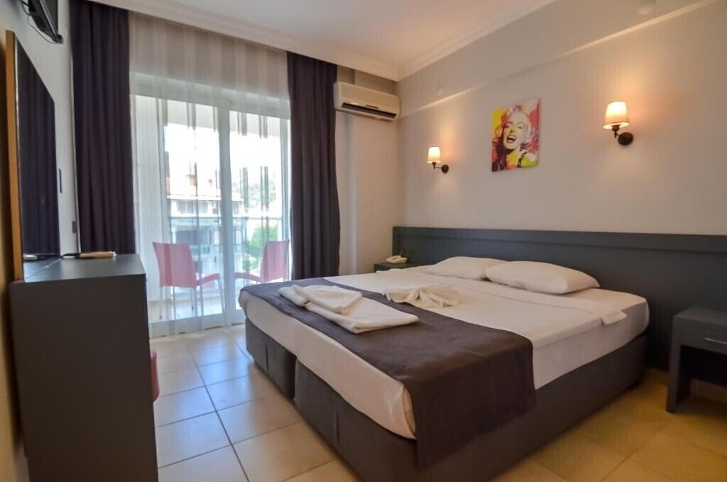 Obraz Berry Bella Hotel 3*