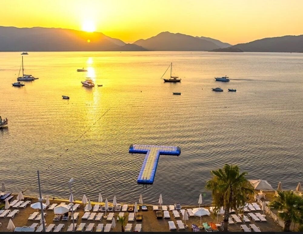 Фото Caprice Beach Hotel (ex. Luna Beach Deluxe Hotel ) 4*