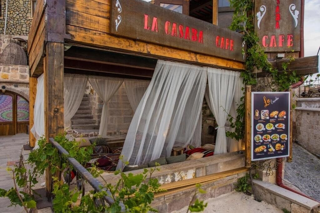 Фото Carmin Cave Hotel (ex. Lava Cappadocia Cave Hotel) 3*