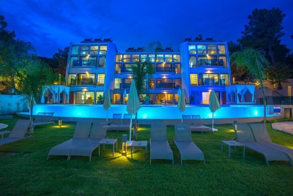 Изображение Orka Cove Hotel Penthouse & Suites (ex. Orka Cove Hotel) 4*