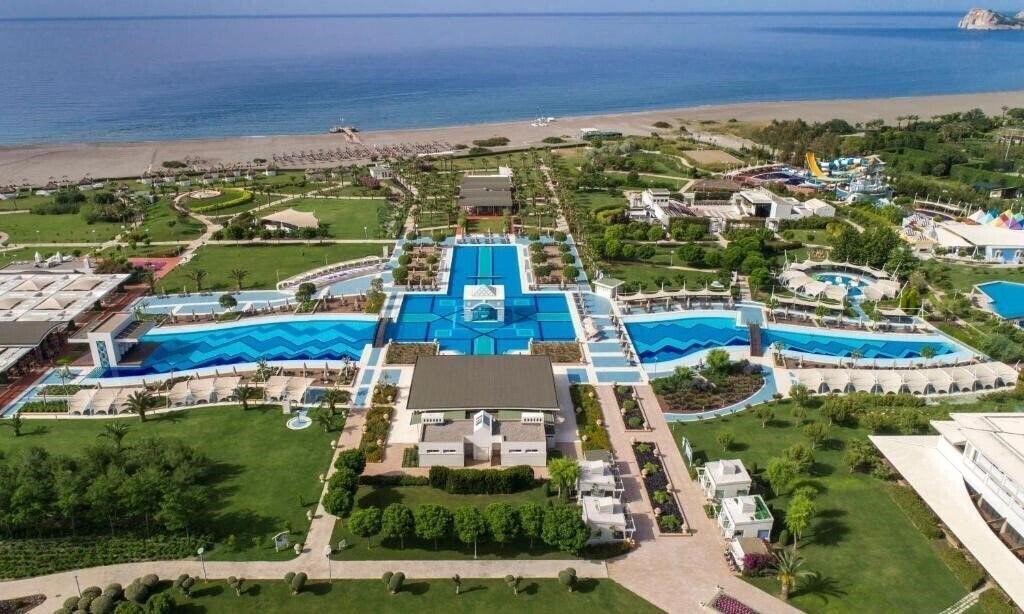 Hotel Hilton Dalaman Sarigerme Resort & SPA (ex. Hilton Dalaman Golf Resort) 5*