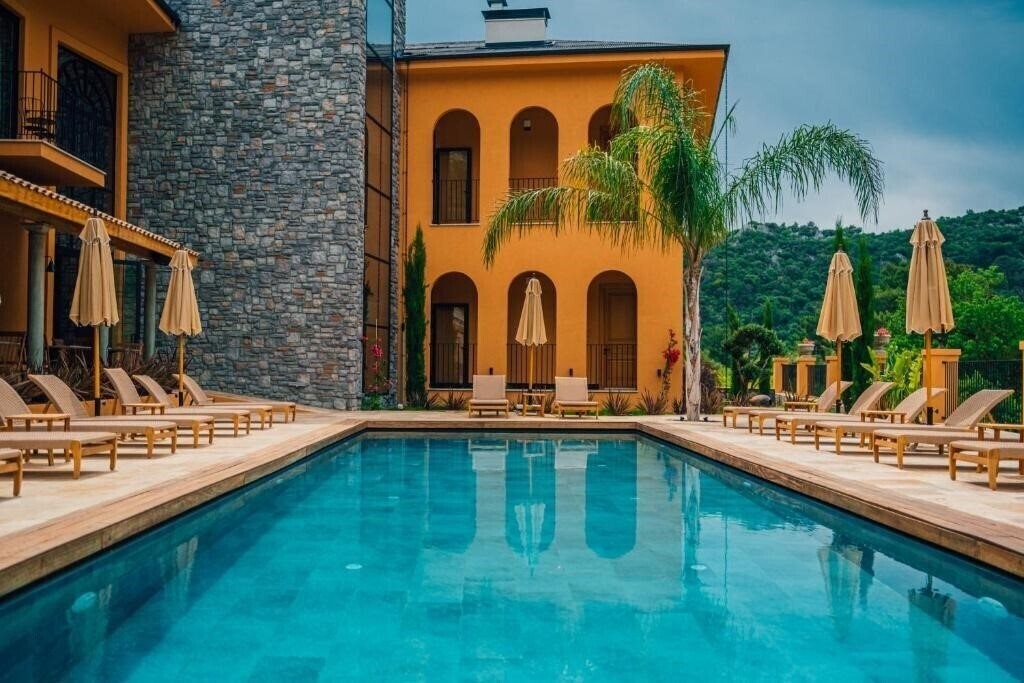 Hotel The Remote Hotel отель без категории