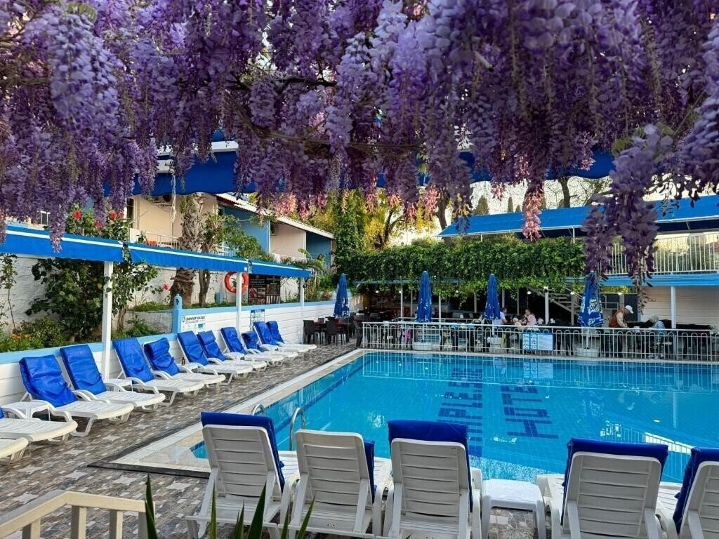 Фотографія Temple Side Hotel 3*