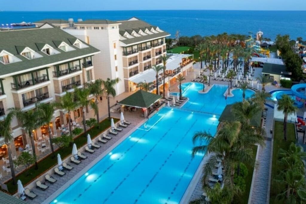 Zdjęcia Dobedan Beach Resort Comfort (ex. Alva Donna Beach Resort Comfort, Amara Beach Resort) 5*