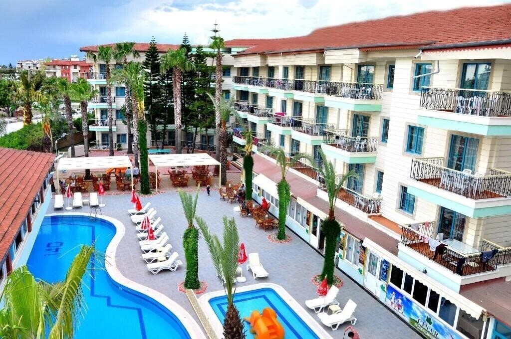 Hotel Cinar Family Suite Hotel 3*