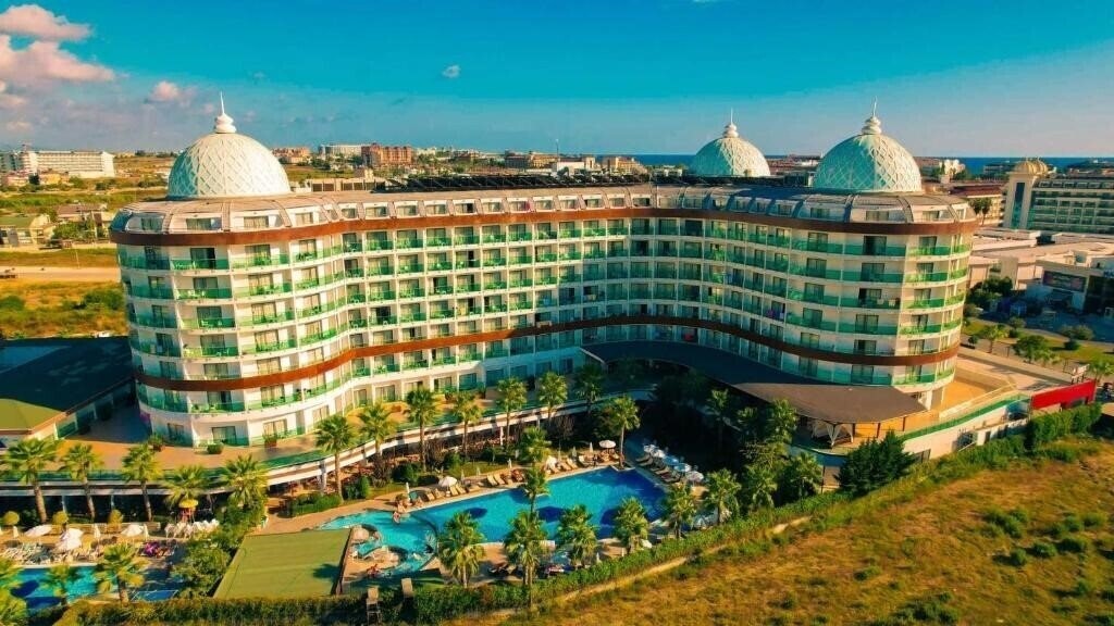 Готель Dream World Aqua 5*