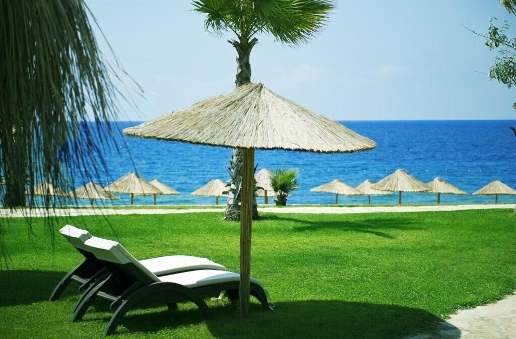 Obraz Flora Garden Beach 5*
