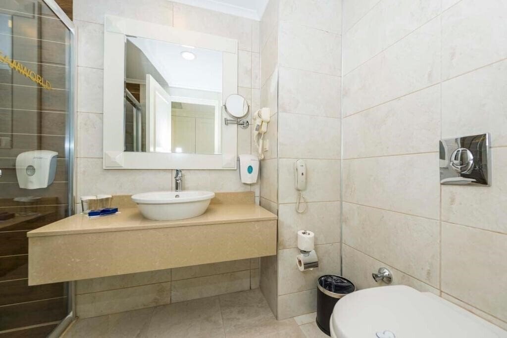 Zdjęcie Dream World Hill 5*