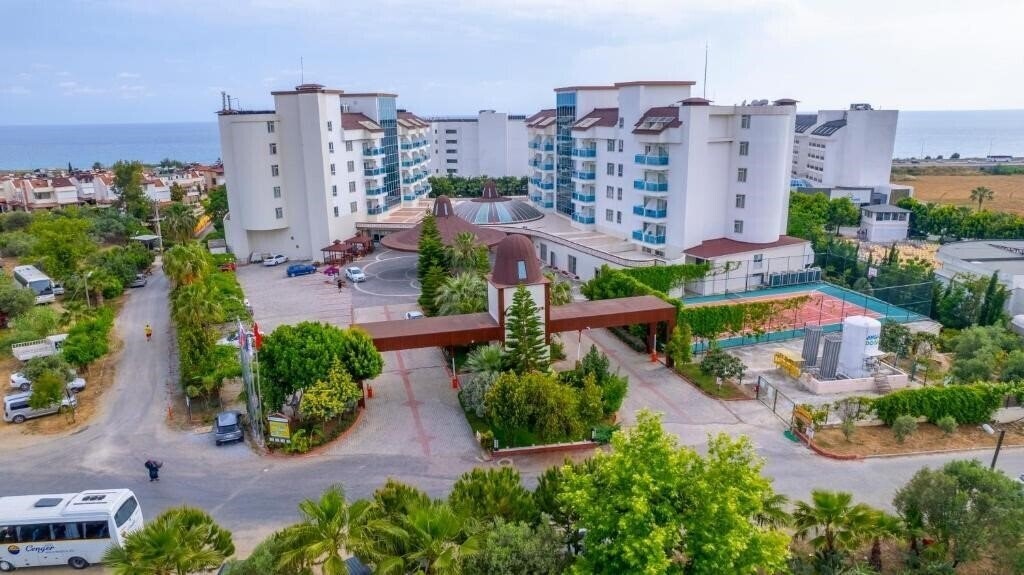 Hotel Cenger Beach Resort & SPA 5*