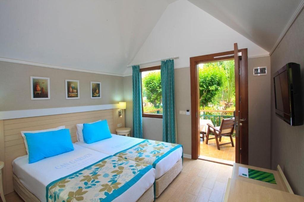 Готель Can Garden Beach 4*