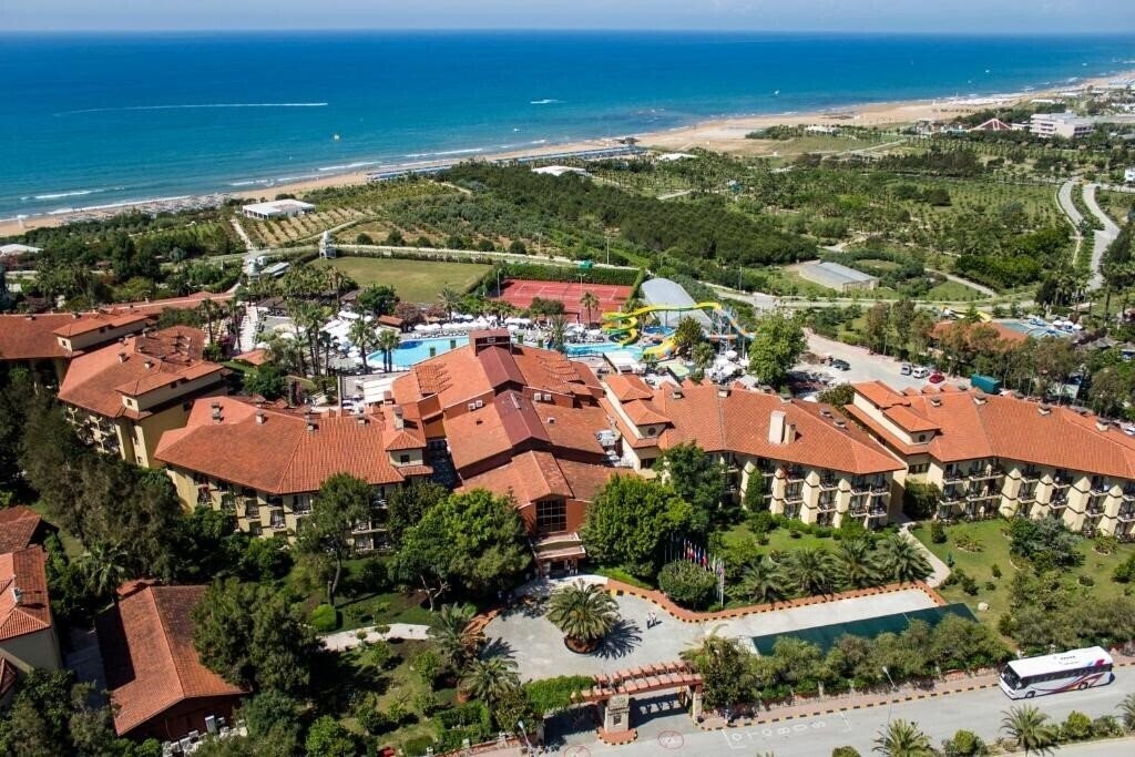 Готель Alba Resort Hotel 5*