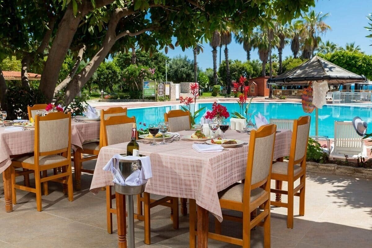 Zdjęcie Defne Ana Hotel 4*