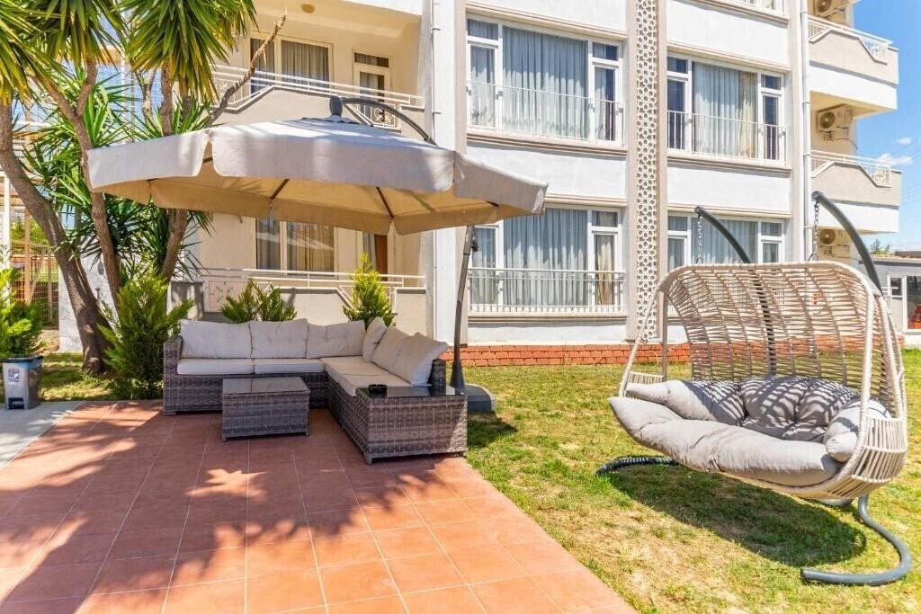 Zdjęcia New Garden Apart Hotel 3*