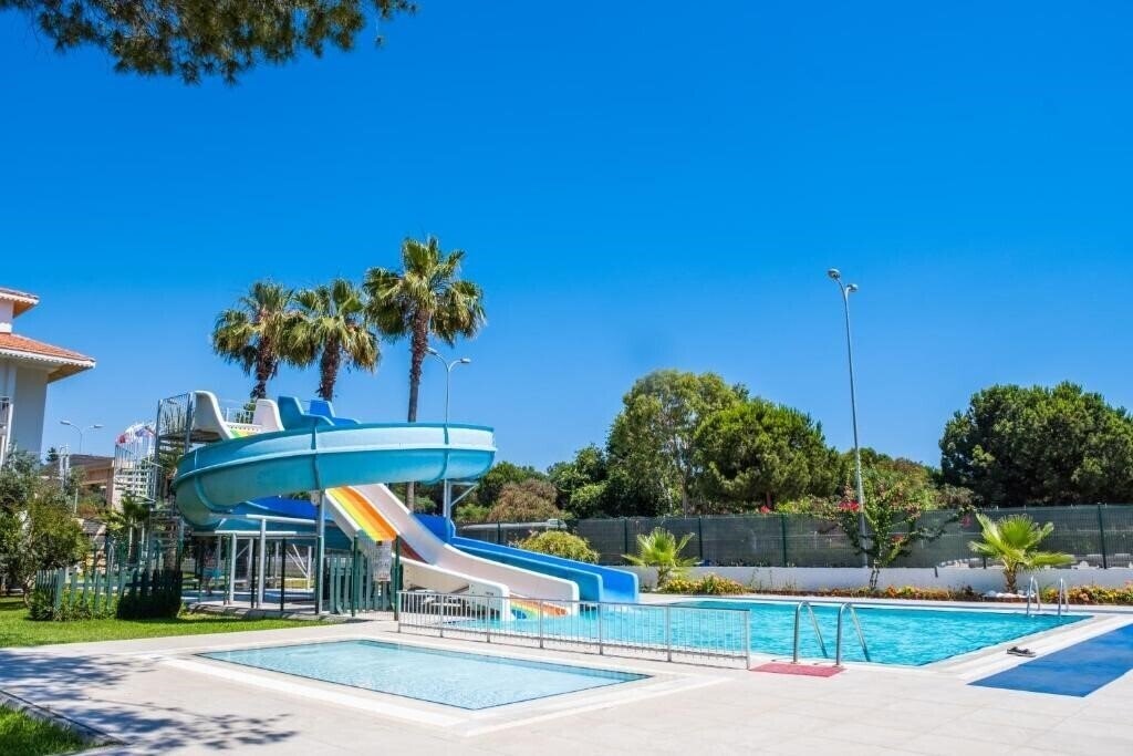 Zdjęcie Sural Garden 3*