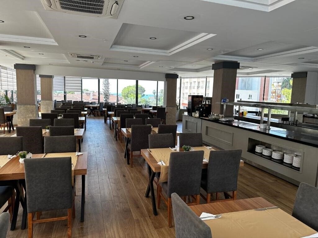 Zdjęcie Side Golden Rock Hotel & Spa 4*