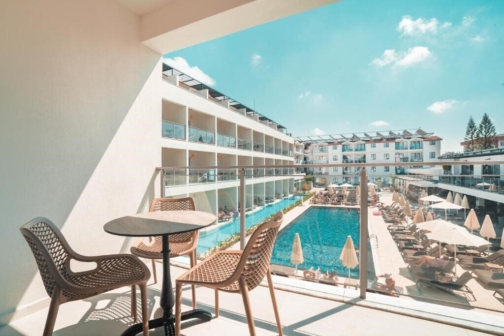 Zdjęcia Victoria Princess Hotel 4*