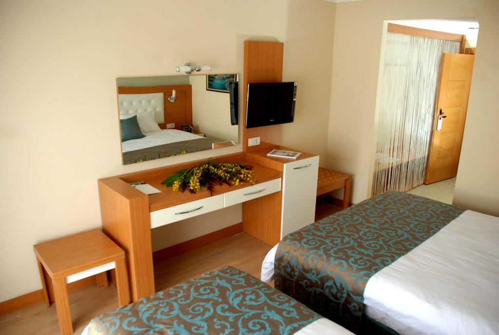 Zdjęcia Blue Paradise Hotel Side (ex. The Colours Side Hotel) 4*