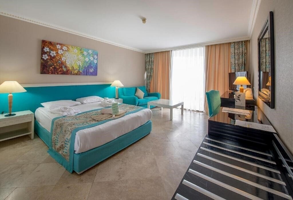 Изображение Crystal Sunrise Queen Luxury Resort & Spa (ex. Sunrise Queen Hotel) 5*