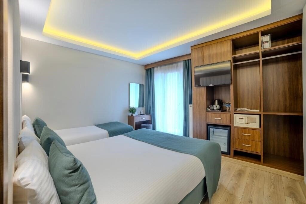 Фото Hotel Black Tulip 4*