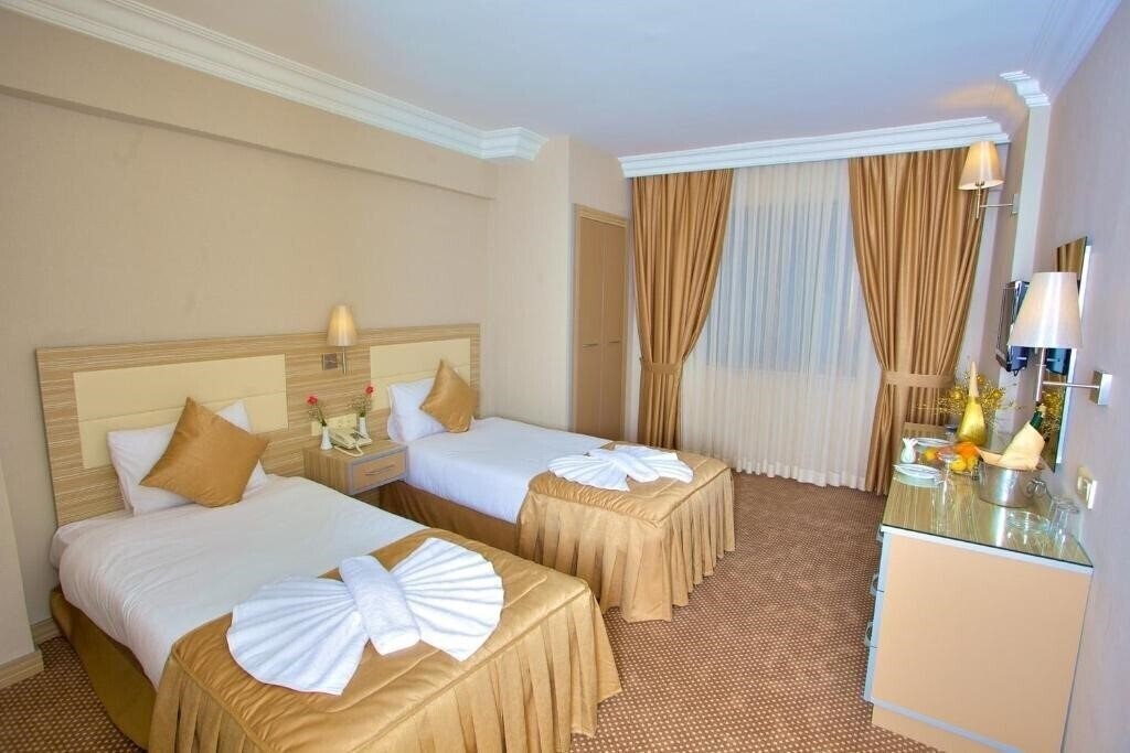Изображение Laleli Emin Hotel 3*